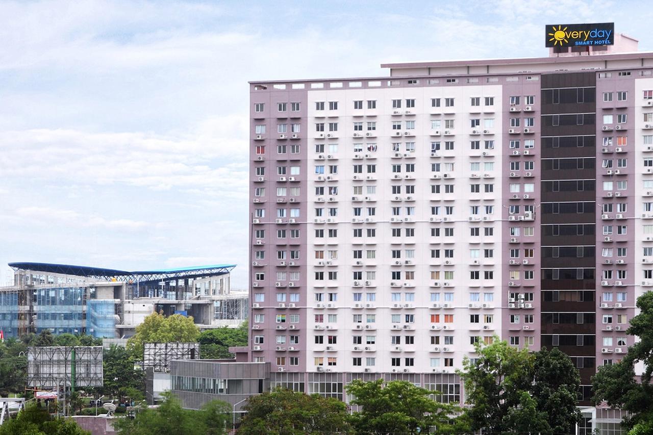 Everyday Smart Hotel - Malang Exterior photo